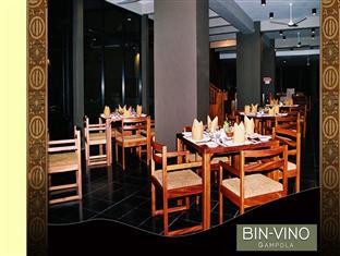 Bin Vino Hotell Doluwa Exteriör bild